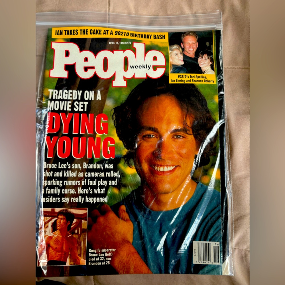 People magazine. April 19, 1993. Tragedy on movie set.‎ Bruce Lees son